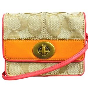 🩷Coach Bonnie Signature Mini Crossbody🩷